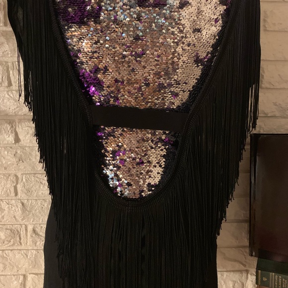 Top - Picture 4 of 4